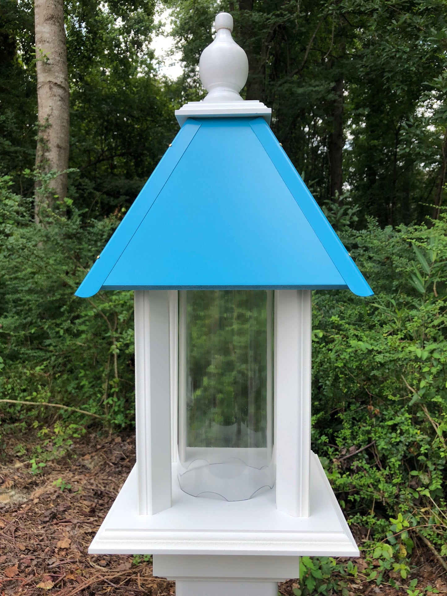 Pavilion Feeder