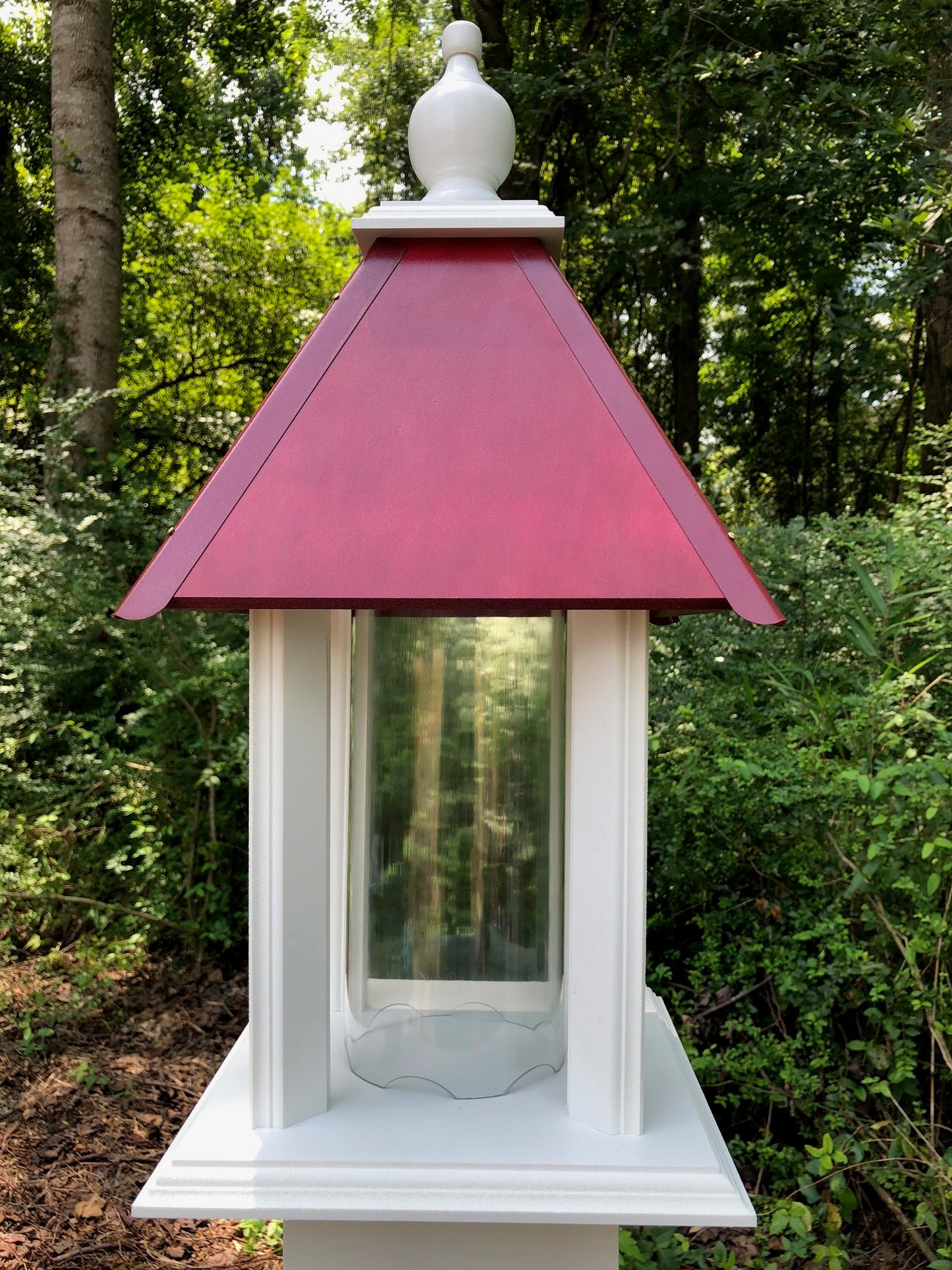 Pavilion Feeder
