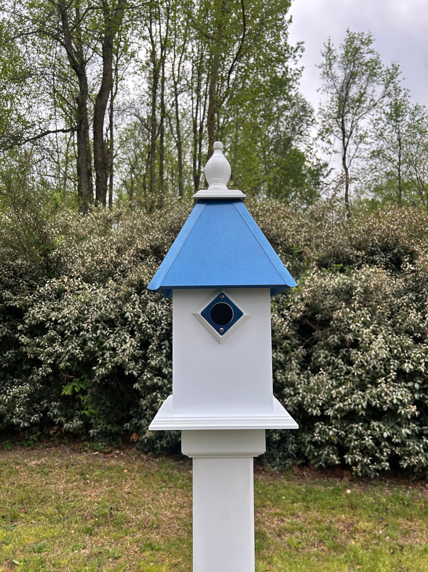 Classic Birdhouse